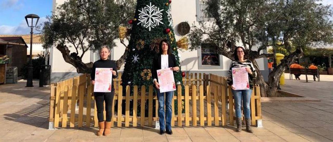 Alejandra Ferrer, Ana Juan y Susana Labrador en la presentación de las fiestas de Navidad. | CIF