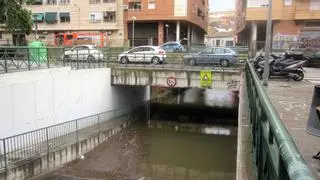 El temporal inunda en Burjassot el túnel del Cigronet y pasos subterráneos de peatones