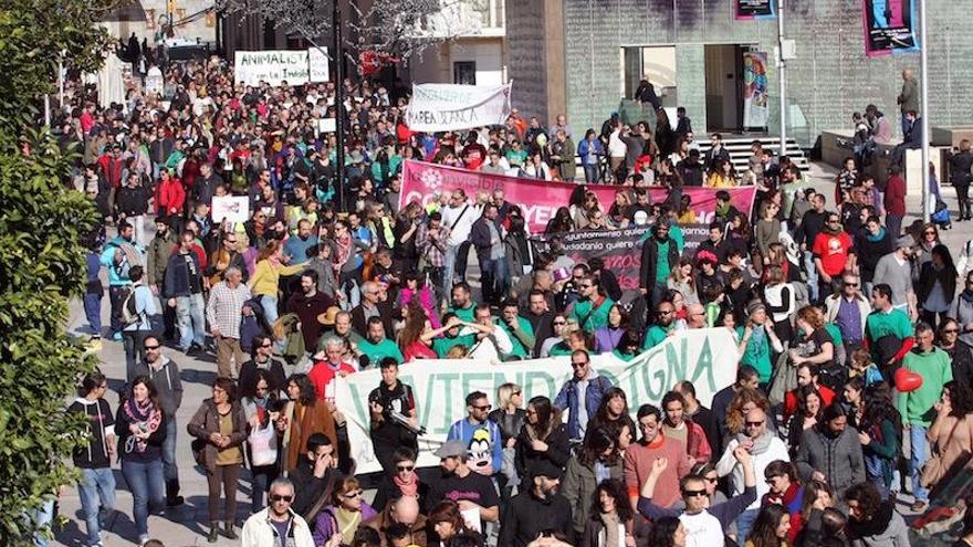 Manifestacion en apoyo a la Casa Invisible, el pasado 10 de enero.