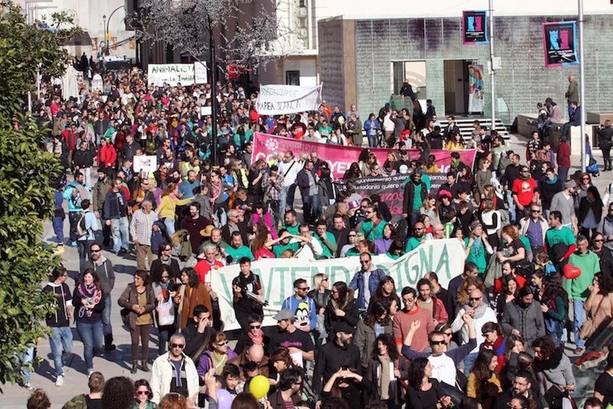 Manifestacion en apoyo a  la Casa Invisible, el pasado 10 de enero.