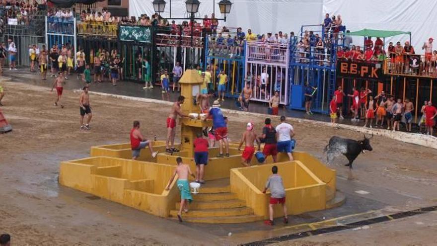 Las peñas y la organización se enfrentan tras las fiestas de la Vall