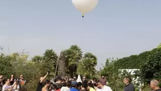Con un globo: así han desmontado unos escolares de Elche y Torrevieja el terraplanismo