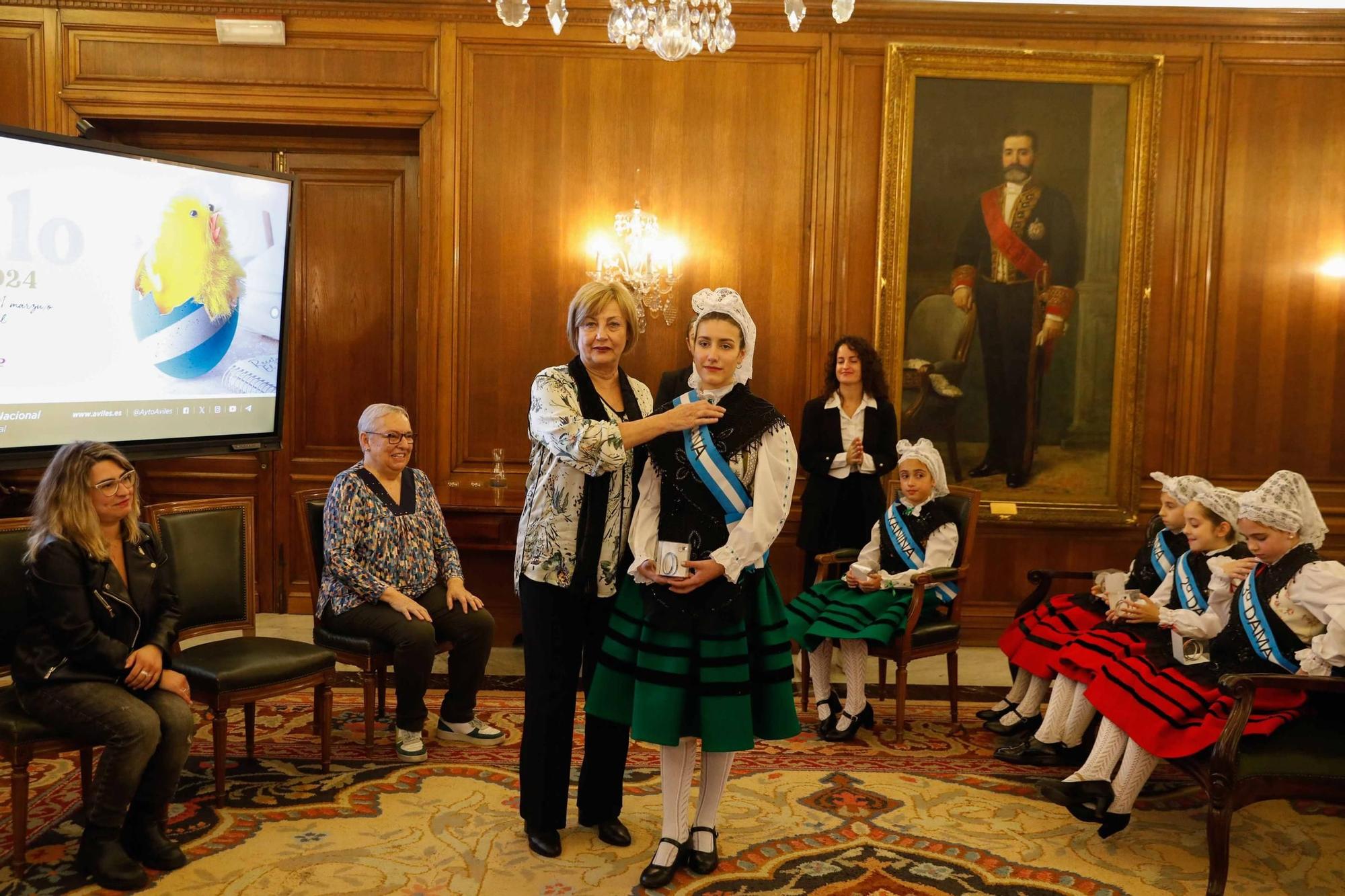 Las fiestas del Bollo ya tienen Xana y Xanina con sus damas de honor