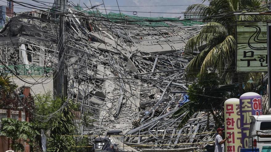 Se derrumba un edificio en construcción en Filipinas
