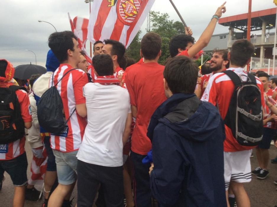 Rebuda històrica de l'afició del Girona FC a Montilivi