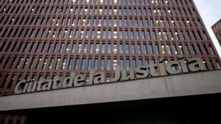 Fiscalía pide 107 años de prisión para el 'Pelicot catalán': un electricista violó y ofreció en apps a una niña tutelada de 12 años, y grabó las violaciones