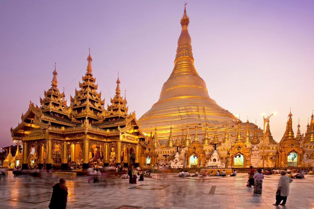 Shwedagon Pagoda es un complejo religioso situado en Rangun o Yangon