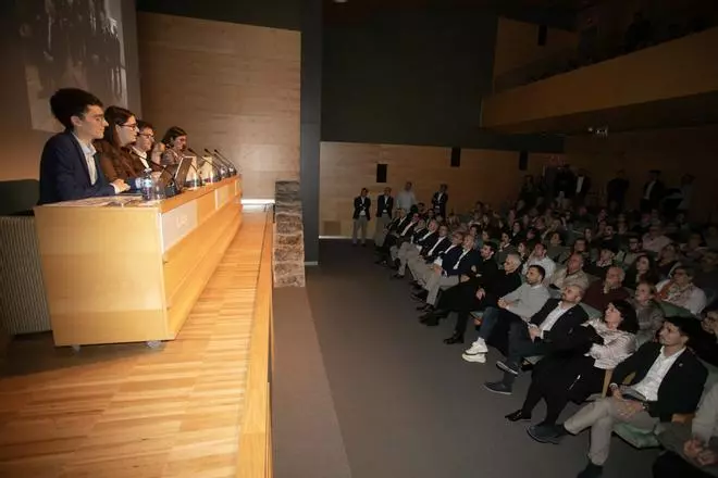 Presentación del libro de la Semana Santa Saguntina 2025
