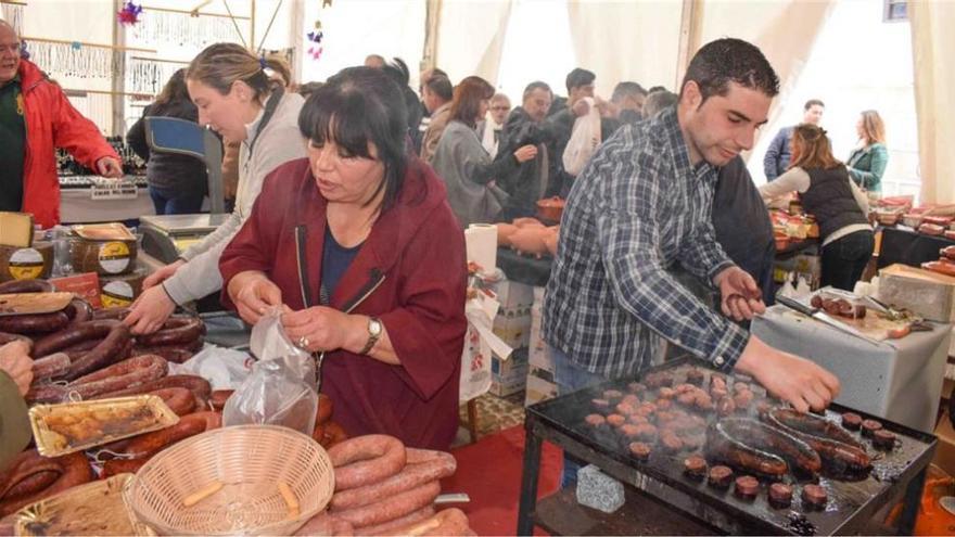 Reivindican la tradición de la matanza para llenar la despensa