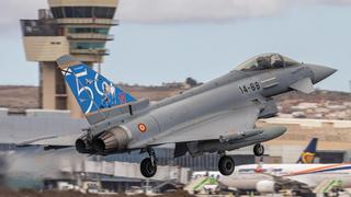 Los mayores despliegues militares que ha vivido Canarias: de la “invasión” en 1986 al megadesfile de 2025