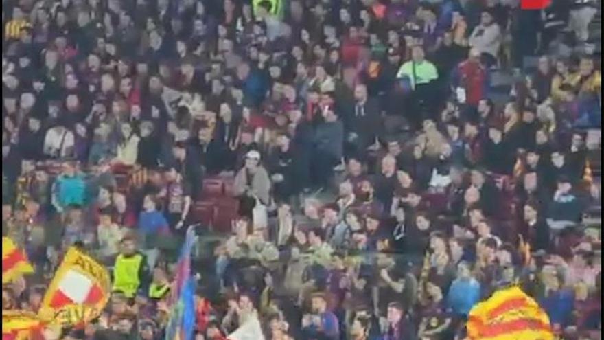 ¡Así vota la grada de animación en champions!