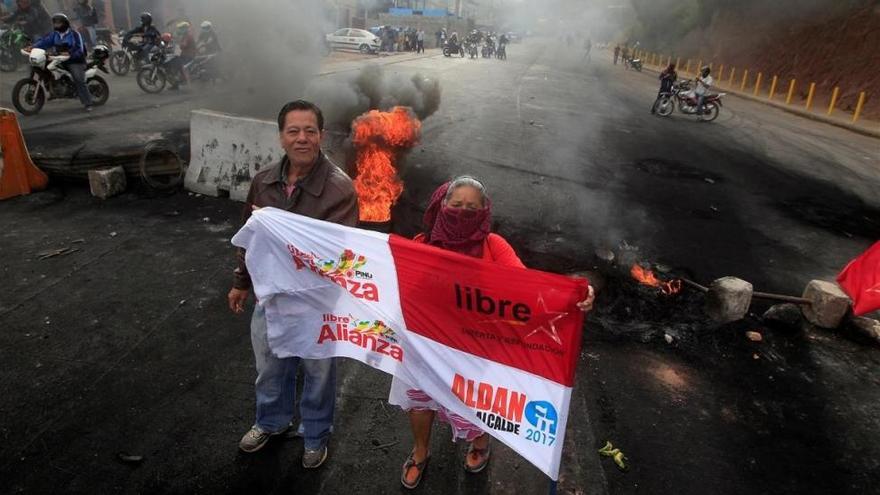 Las protestas arrecian en Honduras tras las acusaciones de fraude electoral