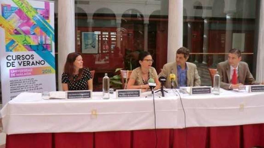 Presentación de los cursos de verano en Archidona.