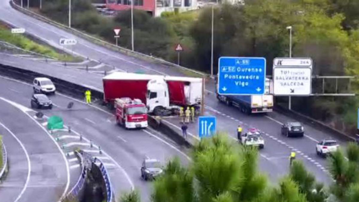 El camión accidentado.