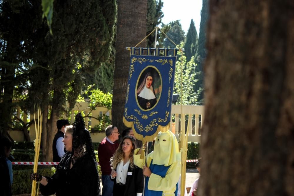 Procesión en el Colegio de Gamarra.