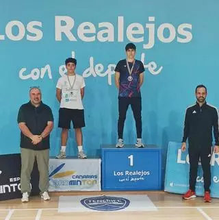 Feliu Terol, del Bádminton Xàtiva, logra dos medallas en el Máster Nacional Sub-17
