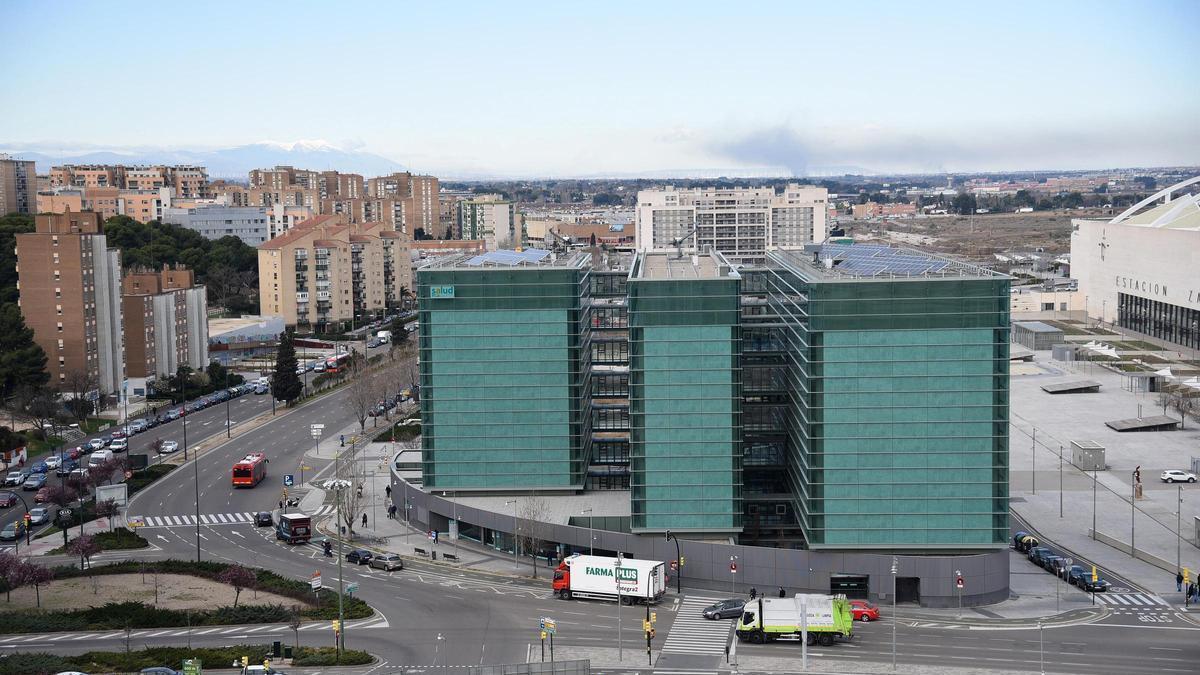 Centro de especialidades Inocencio Jiménez, en el barrio Delicias de Zaragoza.