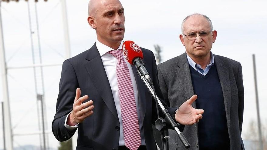 Luis Rubiales, junto a Andreu Camps