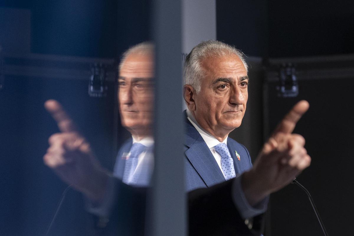 El hijo del derrocado sha, Reza Pahlavi.