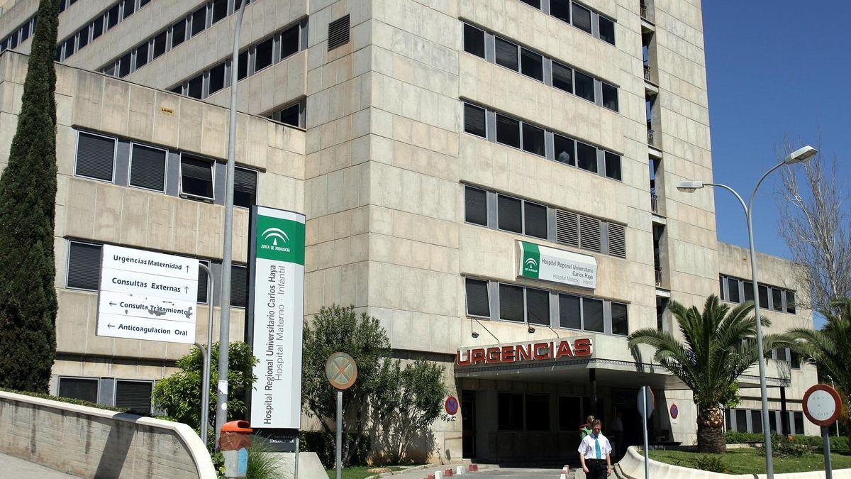 Exterior del Hospital Materno Infantil de Málaga, donde ingresó el niño.