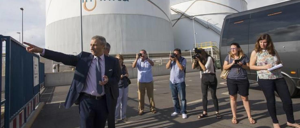 El presidente del puerto en una visita con los medios organizada el lunes.