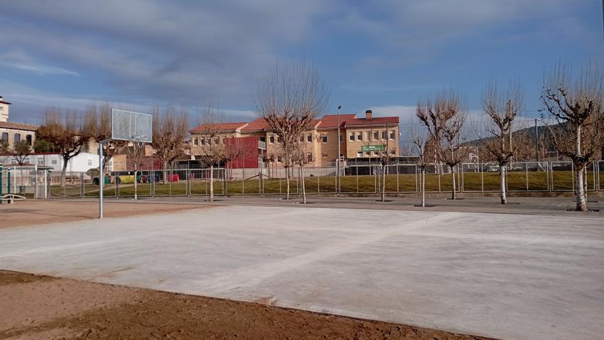 Avinyó estrena la pista pavimentada que va sorgir dels projectes participatius