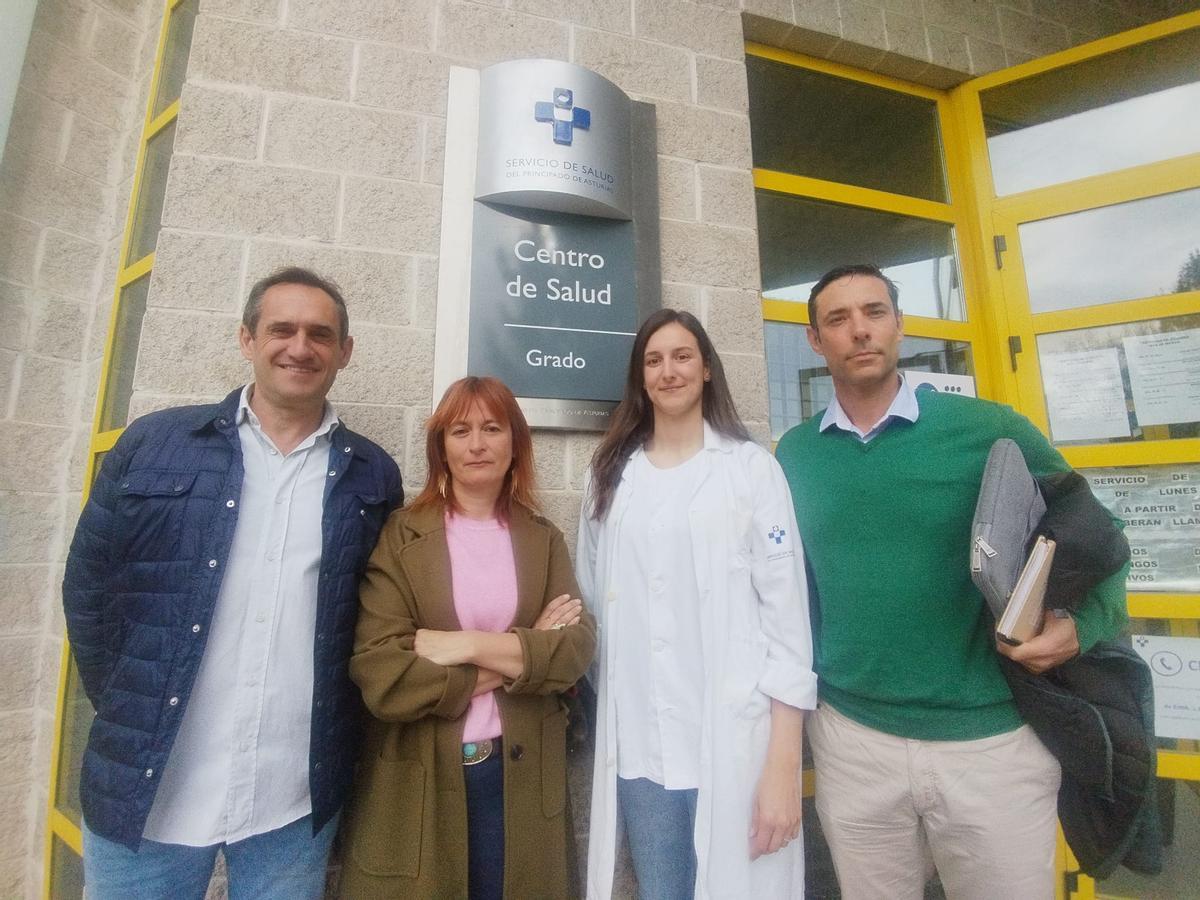 Por la izquierda, el coordinador de Deportes en Grado, Juan Luengo, la edil de Deportes, Lorena Cabo, la enfermera del ambulatorio moscón, Alba Fernández, y el educador físico-deportivo Hugo Olmedillas.