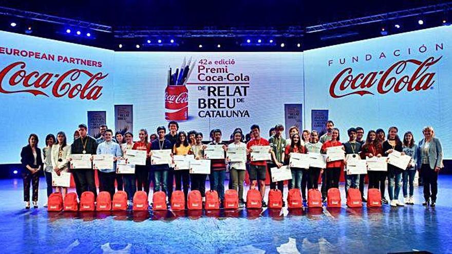 Tres finalistes gironins entre els millors relats breus de Coca-Cola