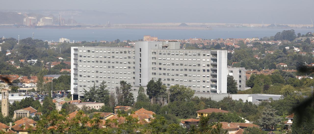 Vista general del Hospital Universitario de Cabueñes.