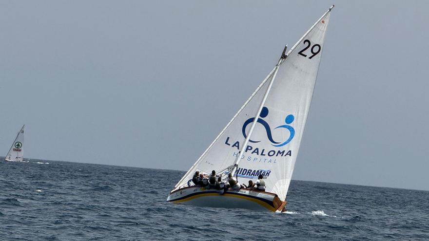 El &#039;Hospital La Paloma Pueblo Guanche&#039;, líder en solitario del Campeonato Aguas de Teror de Vela latina