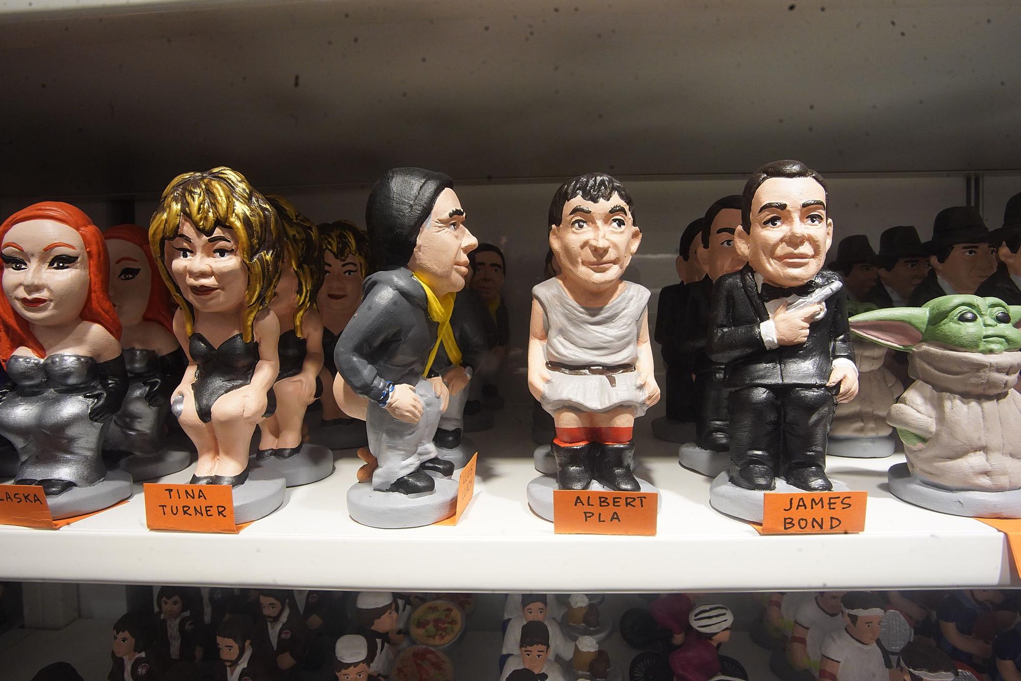 Obren a Girona la primera botiga que ven exclusivament caganers