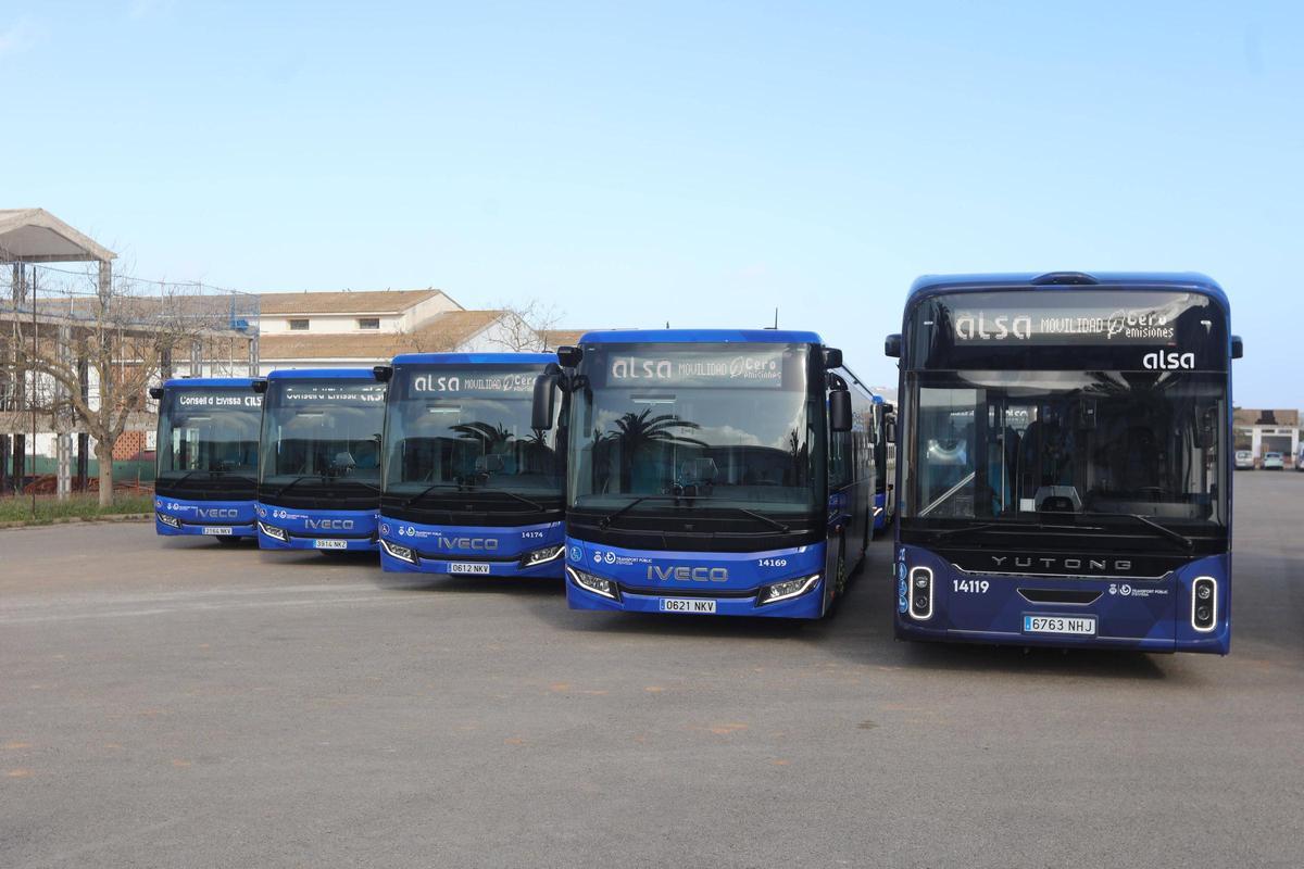 Autobuses de la nueva flota de Ibiza