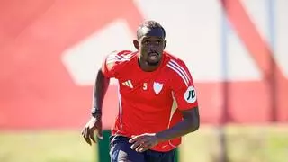 El Lille toma una decisión por Tanguy Nianzou