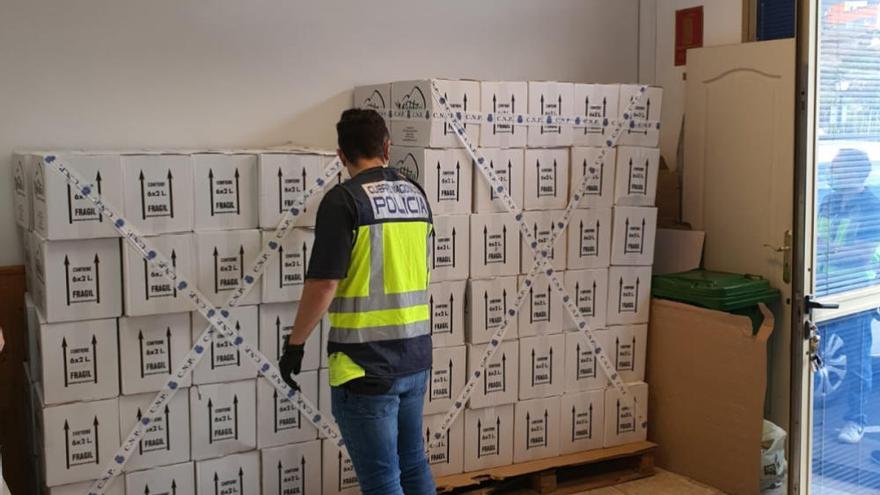 Desarticulan un grupo criminal que estafa con productos de alimentación en Canarias