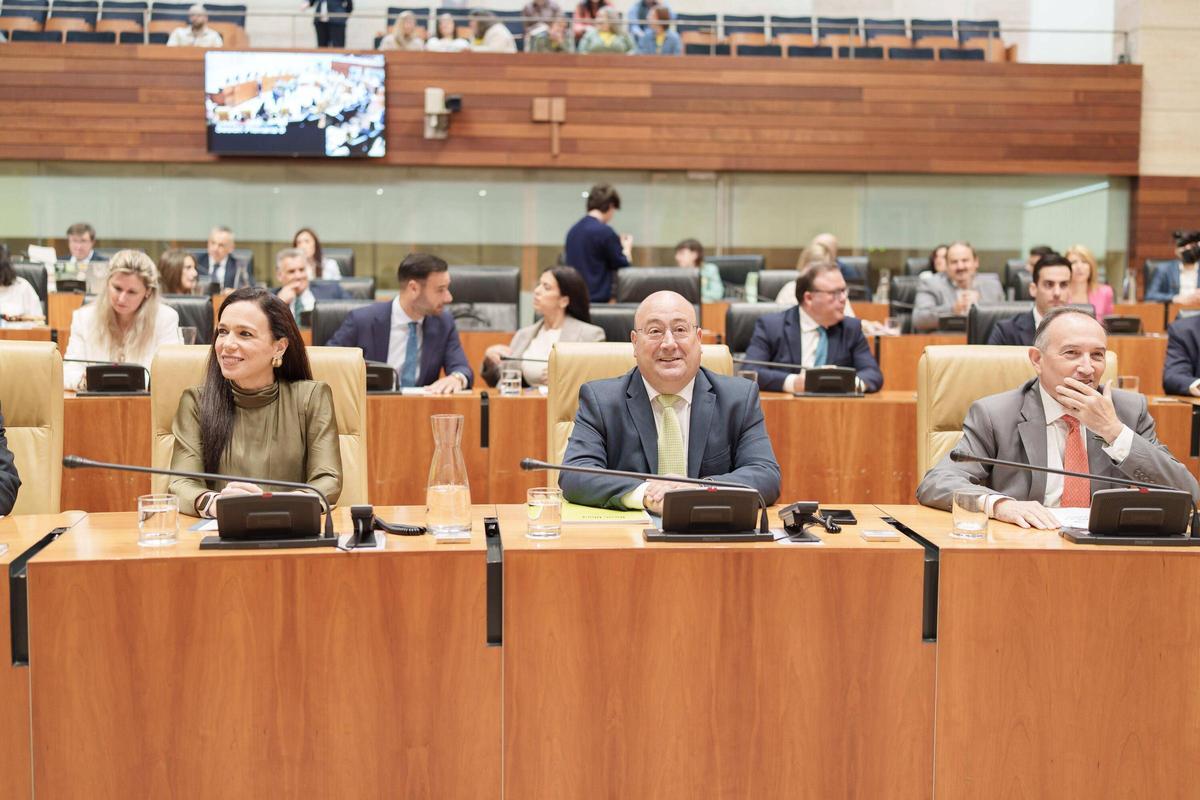 Fotogalería | Primer pleno de la nueva Legislatura en la Asamblea de Extremadura, en imágenes