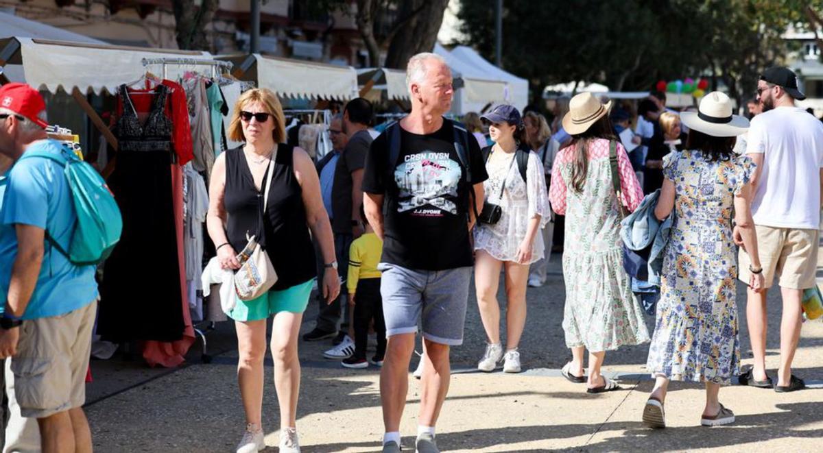 «Esperamos que la gente vuelva al pequeño comercio»