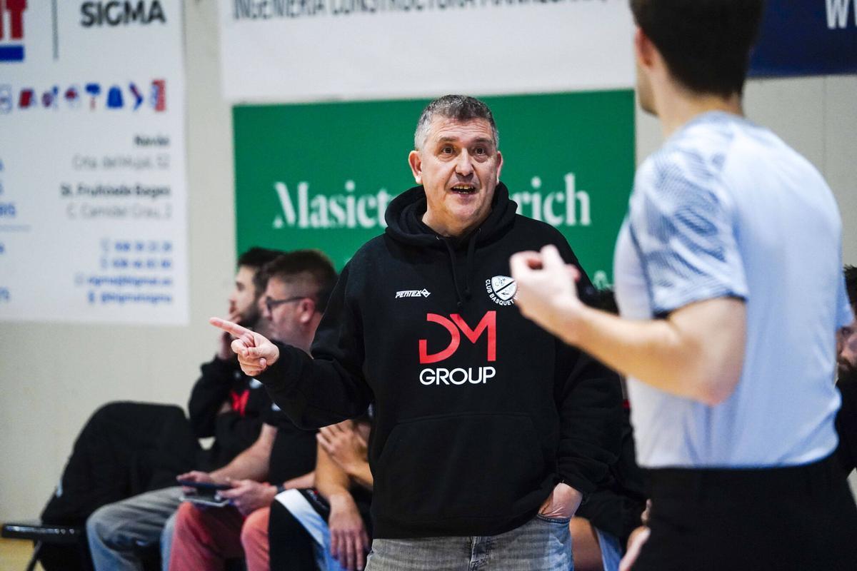 Imatges del CB Navàs Viscola-Mollet de Tercera FEB