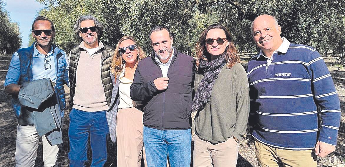 Juan Pérez, Oscar, Laura García, Rafel Ballester, Cati Mateu y Juan Ortells.