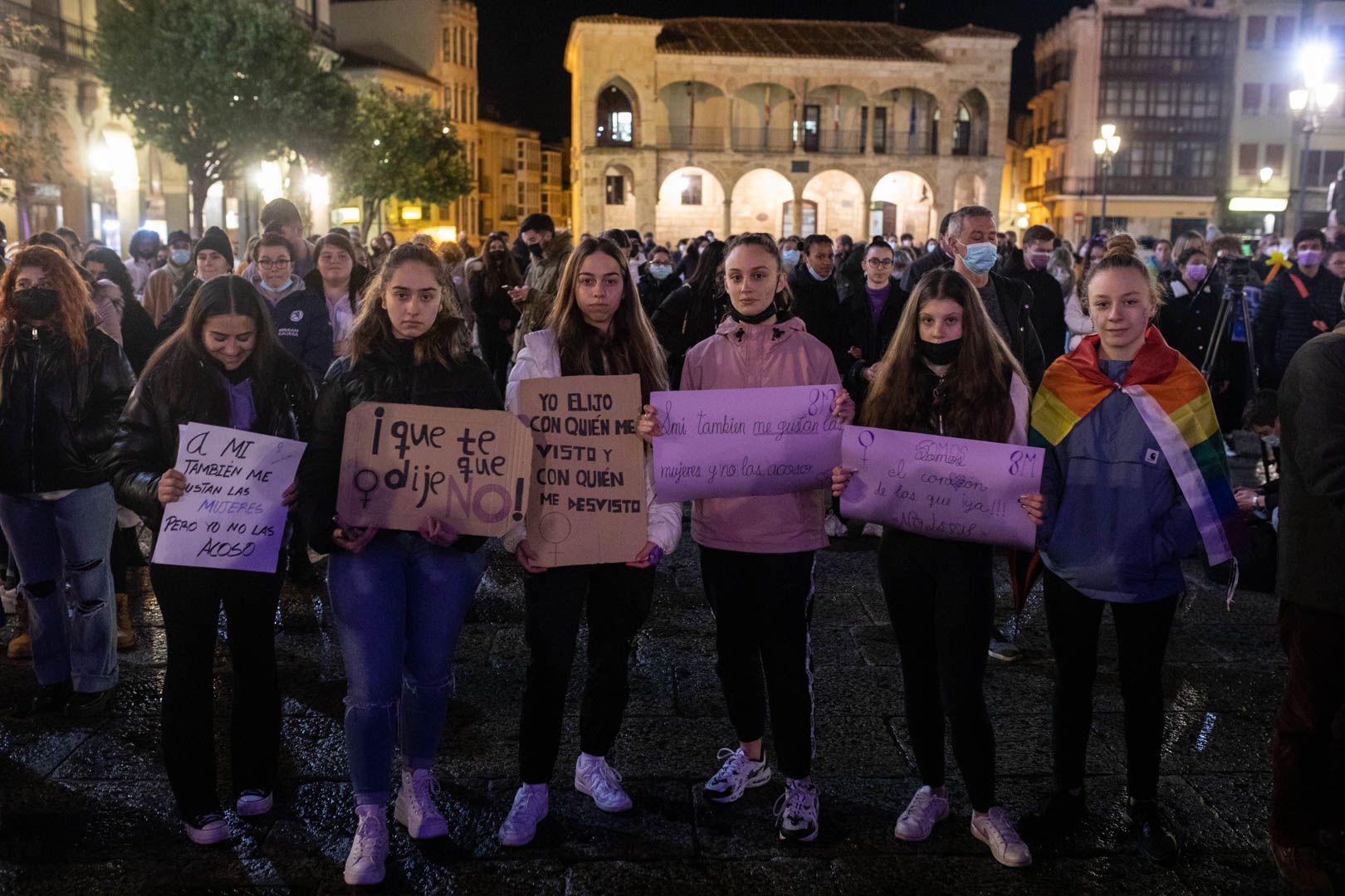 GALERÍA | Las mejores imágenes de la concentración del 8M en Zamora