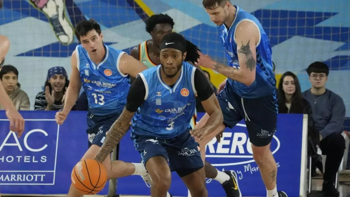 Hestia Menorca - Caja Rural CB Zamora : Vuelta al ruedo ante un aspirante herido