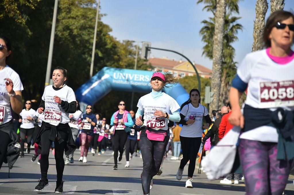 Carrera de la Mujer: recorrido por avenida de los Pinos, Juan Carlos I y Cárcel Vieja (2)