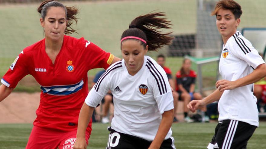 El Valencia CF Femenino vence con contundencia