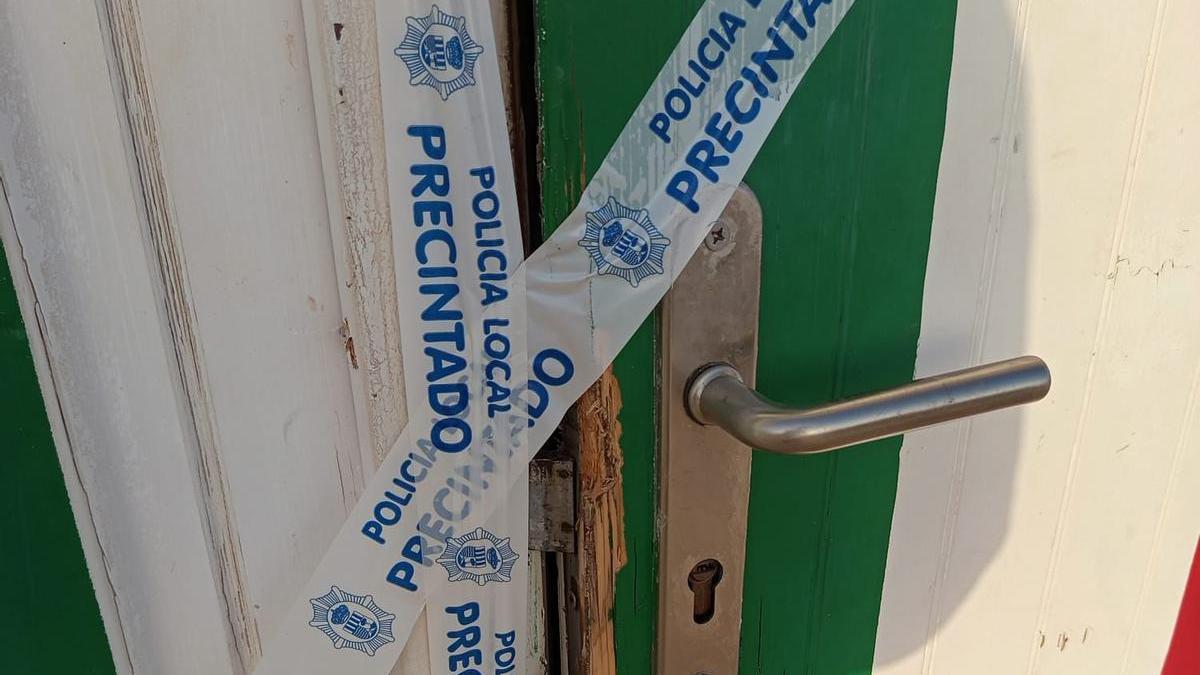 Oleada de vandalismo en playas y calas de la zona norte de El Campello