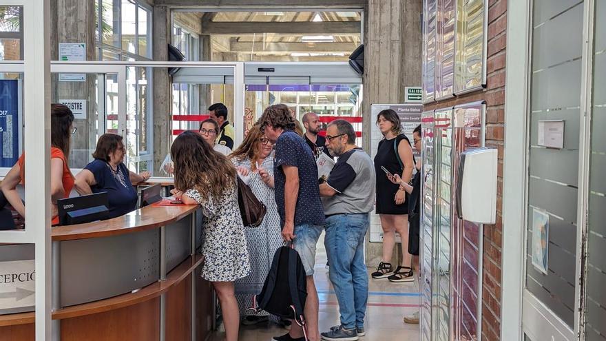 Educación adjudica plaza a 7.000 maestros en la Comunitat a dos semanas de empezar el curso