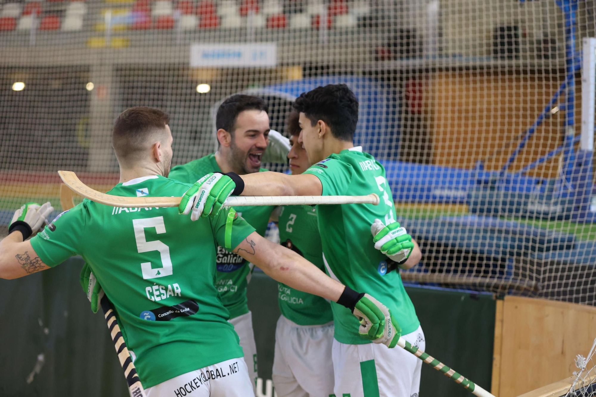 El Liceo golega al Vic en Riazor (5-0)
