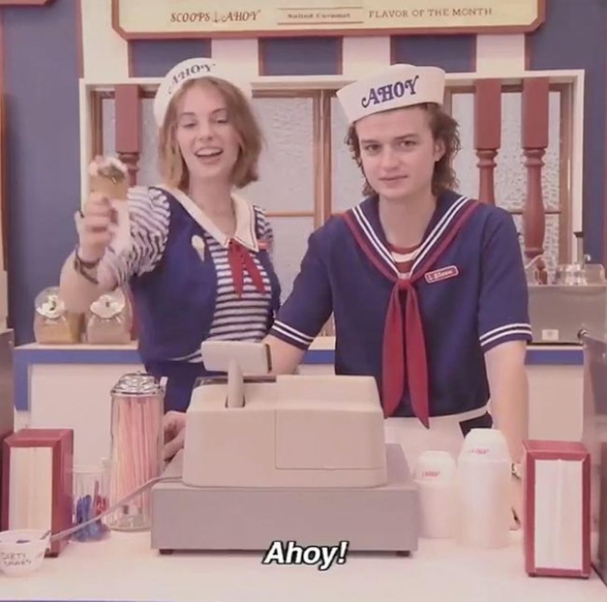 Maya Hawke y Joe Keery, caracterizados para el 'teaser' de 'Stranger Things'