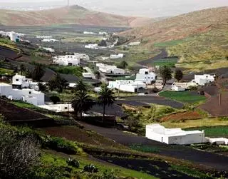 El 'milagro' de los volcanes que duplicó la población de Lanzarote en pocos años