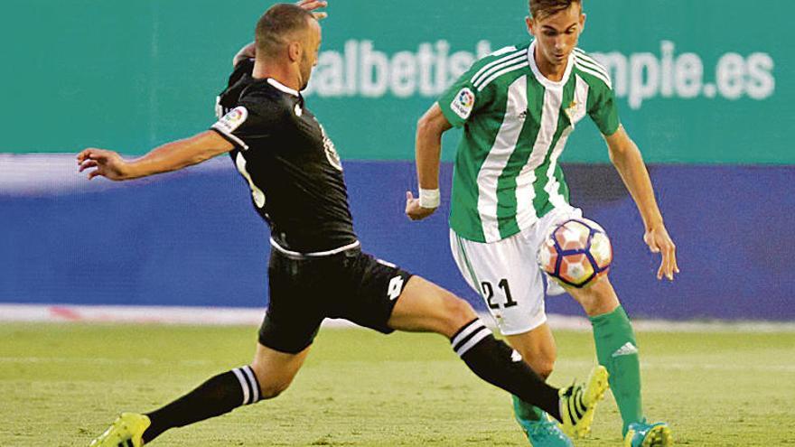 Fabián, con el Betis.