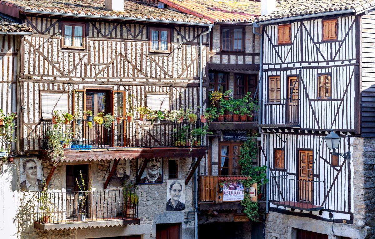 Mogarraz, el pueblo de las mil caras de Salamanca