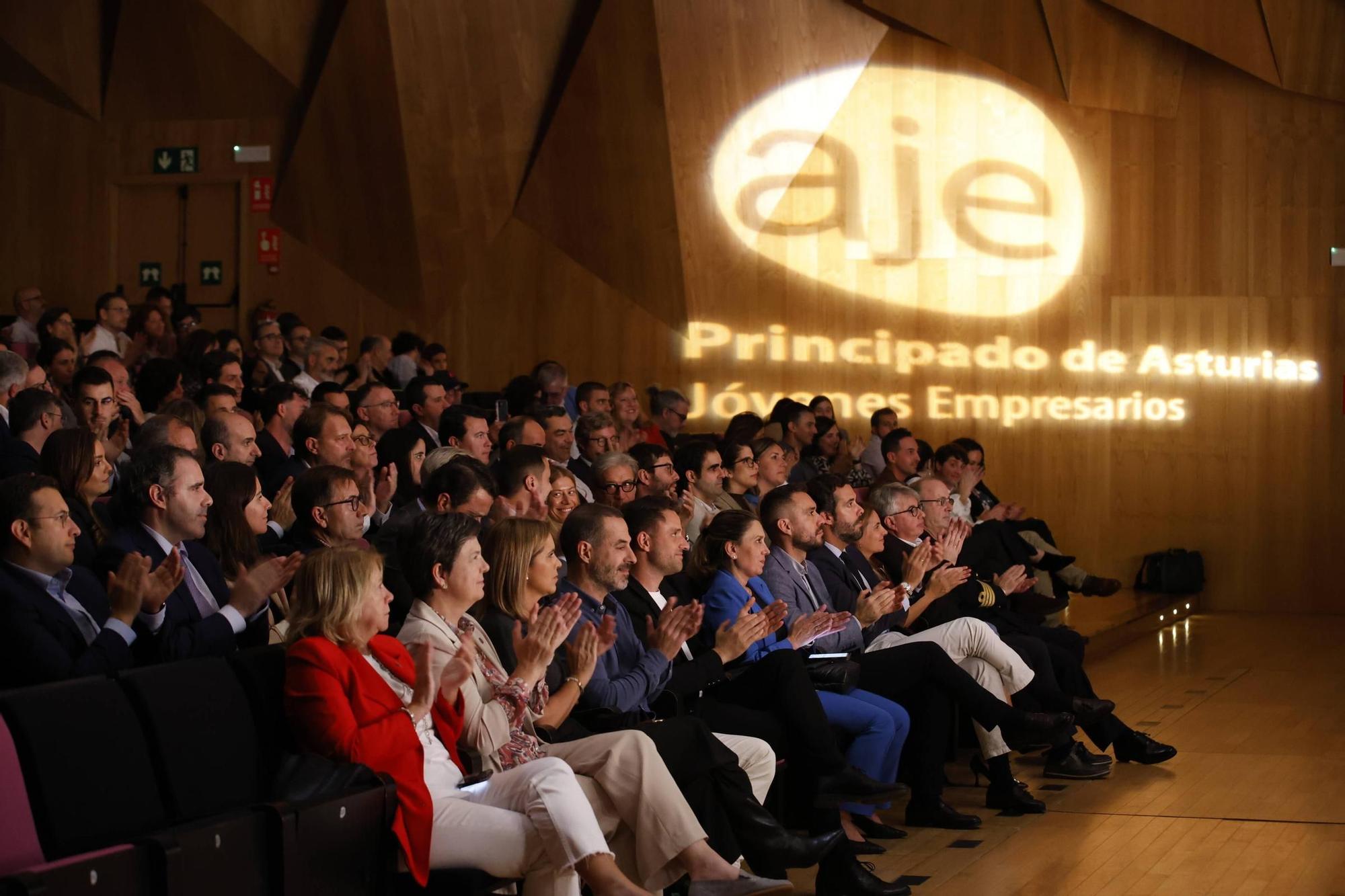 EN IMÁGENES: ASÍ FUE LA GALA DE LOS JÓVENES EMPRESARIOS DE ASTURIAS